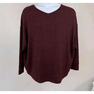NWT Maurices Dolman Top sz 2X Back Keyhole with Velvet Tie Burgundy (L)